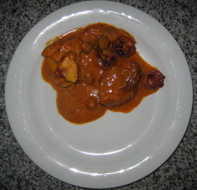 Filetschale mit &Auml;pfeln und Bananen