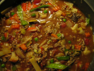 Asia-Gem&uuml;sesuppe mit Chili-Hack